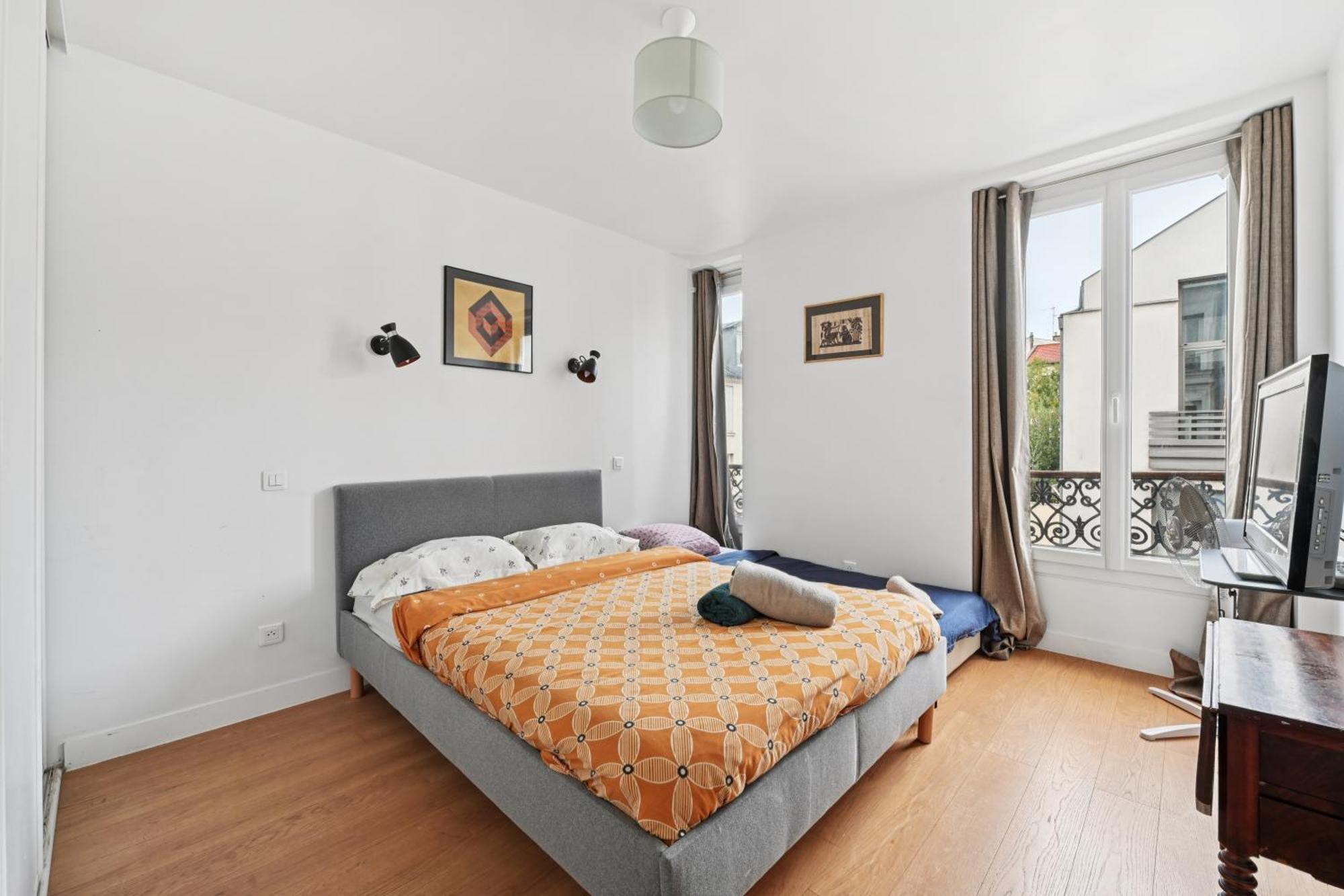 5 Persons Montparnasse Apartment